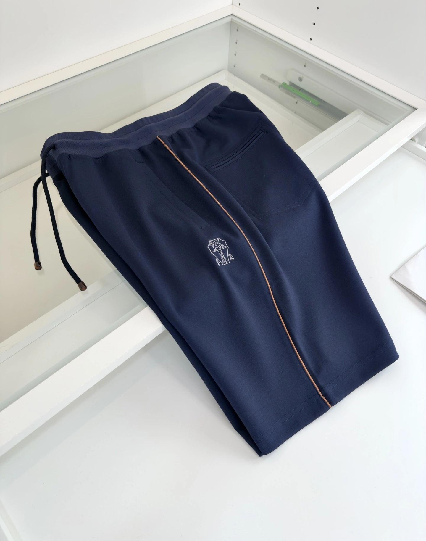 wg.luxury- 2ru9588o embroidery 2colour item:E-F409D0518-2